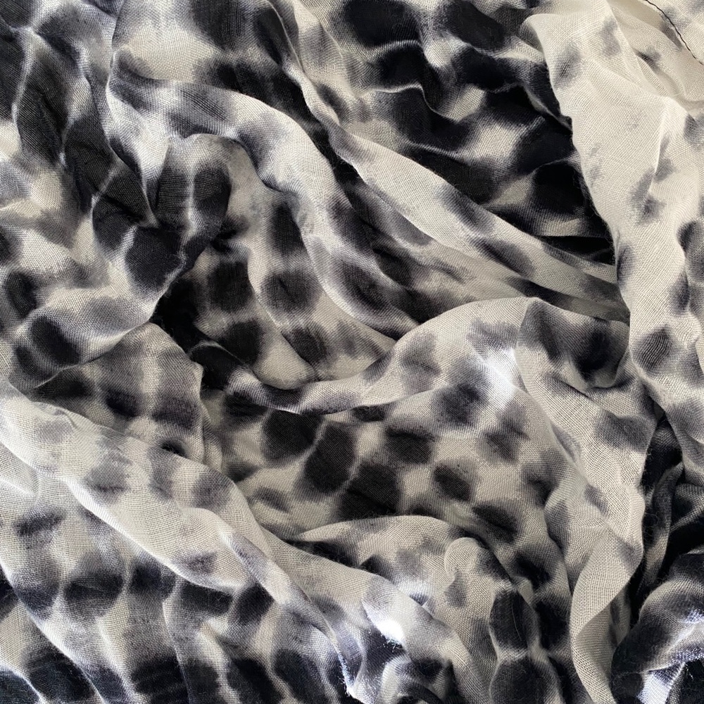 Michael Stars Ruana - Picture 3 of 4